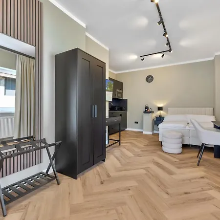 Homestay Premium 'the Port' - Hbf-messe-oevb Arena-city